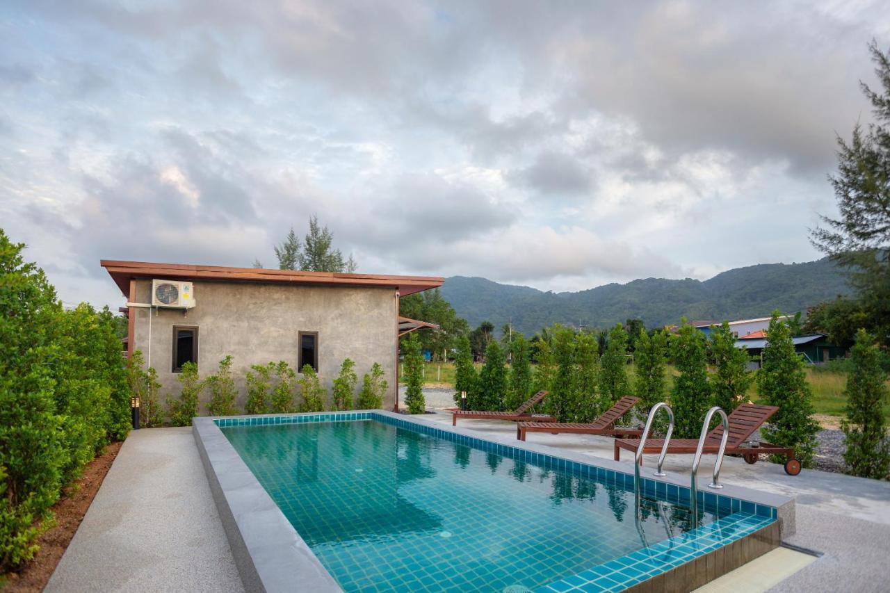 Malinee Resort Bang Tao Beach  Zewnętrze zdjęcie
