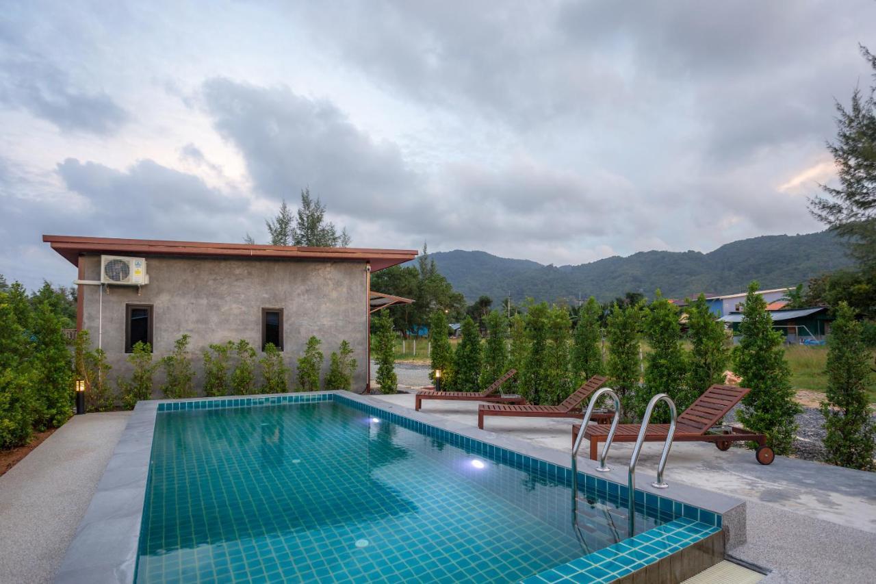 Malinee Resort Bang Tao Beach  Zewnętrze zdjęcie