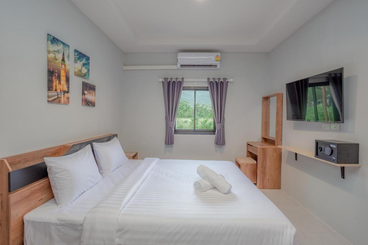 Malinee Resort Bang Tao Beach  Zewnętrze zdjęcie